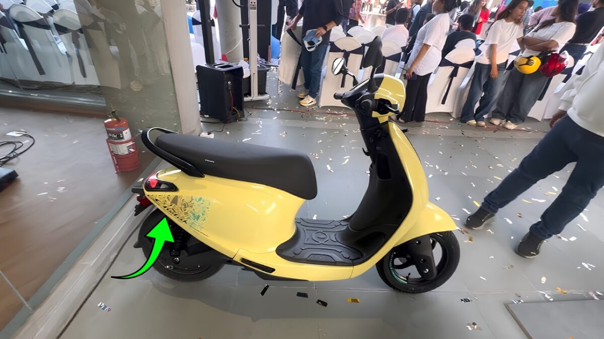 2026 Bajaj Chetak C2501